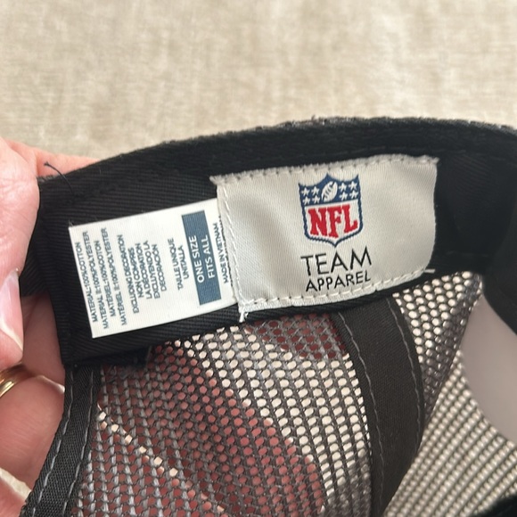 NFL Philadelphia Eagles baseball style cap Size OS. NWT. - Picture 8 of 8